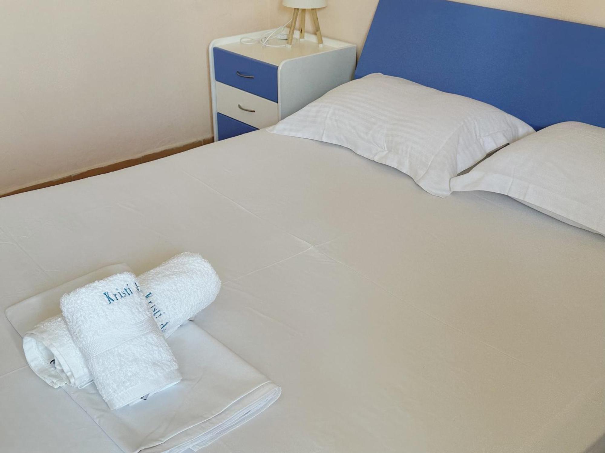 Kristi Apartment 2 Min To Sea Netflix & Espresso Station Sarandë Exteriör bild